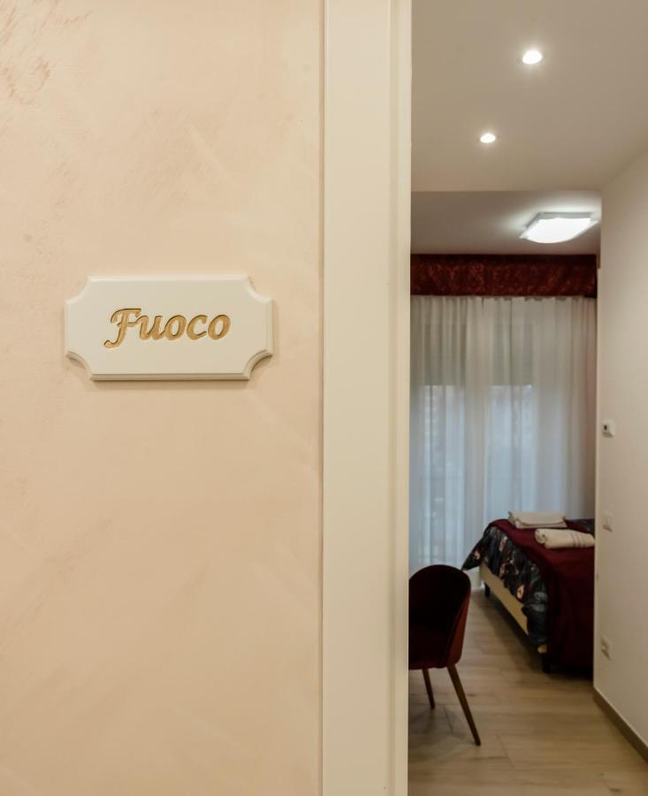 Le Vestali Guest House Roma Exterior foto